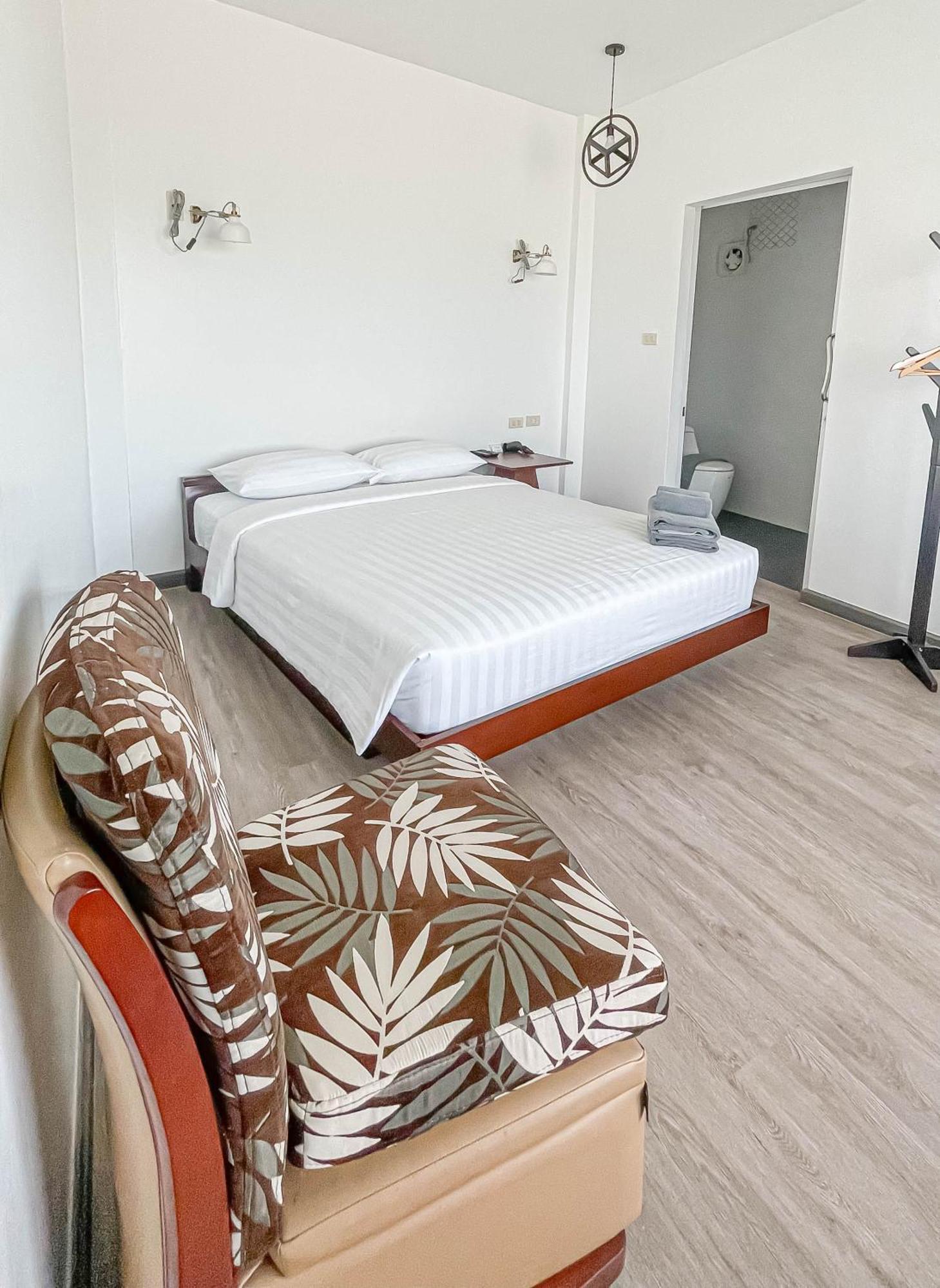 Rublom Chomview Pranburi Aparthotel Ban Nong Sua  Room photo